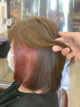 ヘアーデザイン ジュモク(Hair Design Jumoku) 耳上ピンク