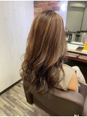 大人かわいい小顔ハイライトカラー透け感ストレート