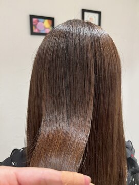 エクリ シセイドウ 麻布十番店(equri×SHISEIDO) 【麻布十番】やればやるほどまとまる♪酸熱トリートメント