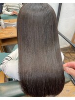 クオーレ(CUORE) ドライヤーで乾かしただけで綺麗にサラサラにまとまる縮毛矯正