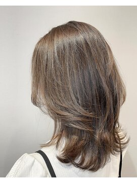 オリジンズヘアーセカンド 守谷店(Origins hair 2nd) 韓国風くびれヘア×ハイライト×シルキーベージュ