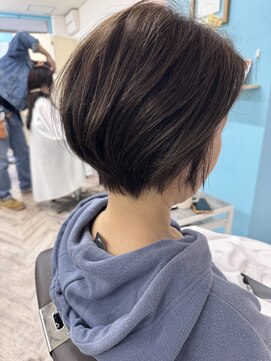 ウル(ulu) ショートレイヤー　30代40代50代