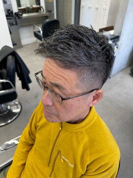 グルーマーズトウキョウ(GROOMER/S TOKYO) 【GROOMER/S 丸山】 スパイキーショート カット スペインカール