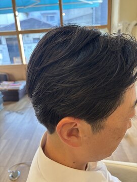 アウラ(aura) ツーブロックマッシュ