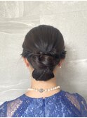 結婚式お呼ばれ シニヨンスタイル