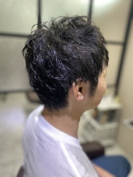 あお へあさろん 地面師風パーマ