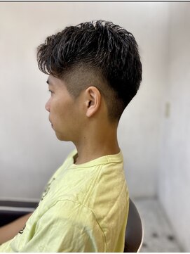 メンズカット バイ ソイクフ(メンズカット by SOY-KUFU) 20代30代40代◎刈り上げセンターパートフェザーパーマ