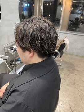 リラクオーレメンズ(LIRA CUORE men's) ニュアンスパーマ