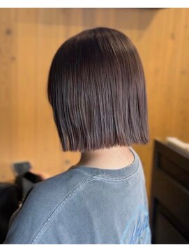 スペックホルダー(Spec Holder) 切りっぱなしボブ2.21イメチェン