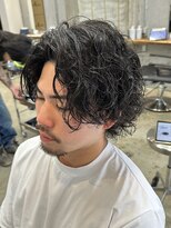 リット(lit.)&nbsp;MEN’S HAIR/サーフカール/刈り上げセンターパート/守谷