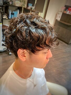 オムヘアーバイグルーマーズ(HOMME HAIR by GROOMER/S) メンズマッシュ×ハードパーマ