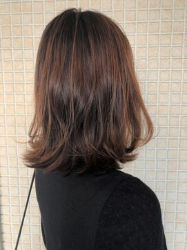 アルム(hair salon Alum) 『 ふんわりミディ×小顔レイヤー 』大人可愛い外ハネstyle♪