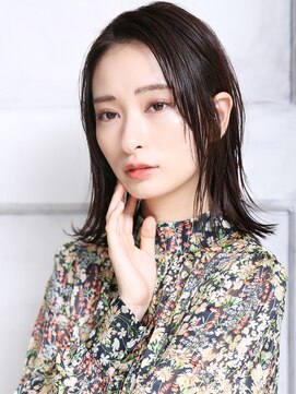 トロン(tronc) 大人可愛い小顔美髪ツヤ髪艶感髪質改善外ハネワンカールA3