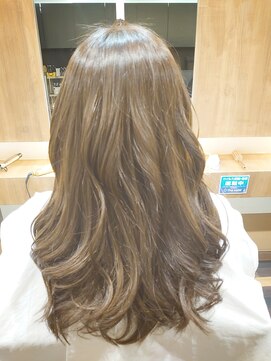 ジャム オードリー(Jam Audrey) ロングヘア