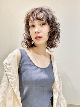 シーア(ciia) 無造作カーリースタイル/ソフトウルフ/ ciia aoi