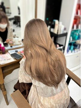 ハピネス 梅田茶屋町店(HAPPINESS) 韓国レイヤーロング ブリーチカラー ホワイトベージュ