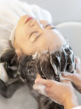 ビューティーサロン ホープ(beauty salon HOPE)の写真/【菊水駅1分】極上スパ×オイルリンパorフェイシャルが人気◎リフトアップ・首や肩、眼の疲れも解す*