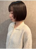 ミニボブ×顔周りレイヤー