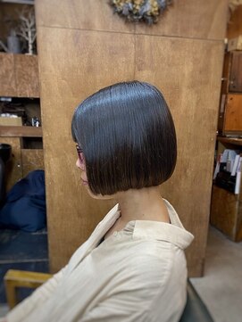 コモレビ(komorebi) 【山本智文】髪質改善縮毛矯正ボブ