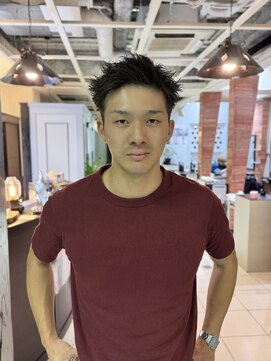 メンズサロンバムオム 名古屋栄店(MEN’S SALON BAMM HOMME) 自然な繋がりで魅せる！刈り上げ×メンズショート