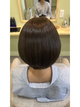 ジウ(ZIU) メテオ酸熱トリートメント×カラー