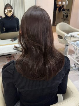 ユニ 表参道(uni) 大人気の韓国女優風くびれレイヤーカット/ヨシンモリ/エギョモリ