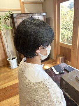 ジェロ(GELo) 大人可愛い丸みショート