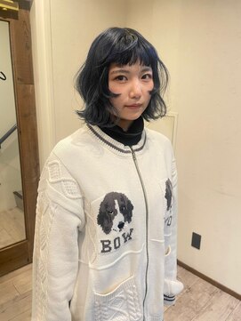 ユニコ(unico) ブルー/ダブルカラー/ボブ/レイヤー