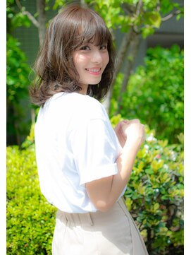 キサ ファータ 恵比寿(kisa fata) [オージュアサロン/恵比寿]大人かわいいミディアム