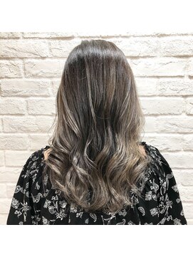 ループ(LOOP) オンブレハイライトグラデーション