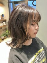 アヴァカブヘアライフ(avacab HAIR LIFE)&nbsp;ハイレイヤー外ハネウルフ/ダブルカラー