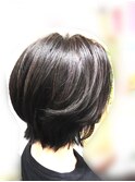 ショートボブ