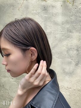 カリーナコークス 原宿 渋谷(Carina COKETH) ダブルカラーボブ、インナーカラー.ケアブリーチ.レイヤーカット