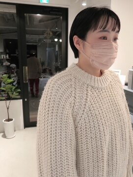 リンカラン ルリエ(LINGKARAN Relier) 耳だしショート