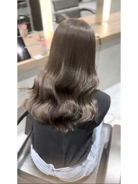 サロンドミルク 新百合ヶ丘店(salon de MiLK) ミルクティーベージュグレージュハイトーンダブルカラーインナー