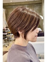 ベロー(BeLLo)&nbsp;ショート/ショートカット/内山下/白髪ぼかし