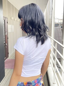 シオ ヘアー デザイン(Sio. hair design) 色落ちがグレーになるブルーカラー