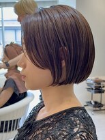 ソワネ 表参道(soigne) 表参道白髪ぼかし顔周りレイヤーくびれショートボブアッシュ40代