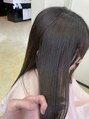 メンズアンドレディース モテナ 赤み消しの透明感アッシュブラウン柔らかい質感に仕上げます