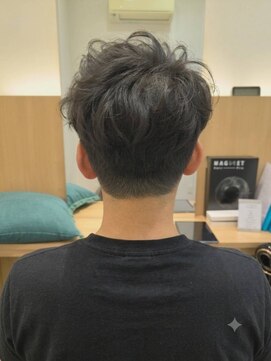 ウイバイファースト(u'i by first) 大人のメンズパーマスタイル