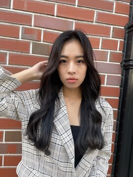 ロンド ストラーダ 心斎橋(Lond strada) 【西村　紗耶】大人可愛いこなれミディ