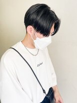 キャンバス バイ ネオリーブ 横浜西口(Canvas by neo.)&nbsp;センターパート 耳だし 刈り上げ【横浜】