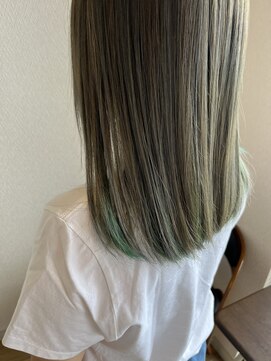 美容室 ルアル 市原市八幡宿店(Luar) オリーブベージュ×サワーグリーン〇