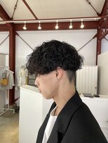 ブリックマウントヘアメイク(Blic mt hair make) 波巻きツイストスパイラルパーマ