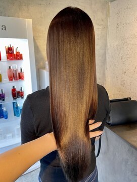 エミィ(emii.) 【髪質改善/髪質改善トリートメント/艶髪/ロングヘア】