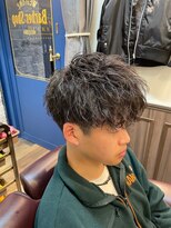 ミリオンバックス 神田店(Million Bucks) スパイキーショート/スペインカール<理容室>[メンズ/床屋/神田]