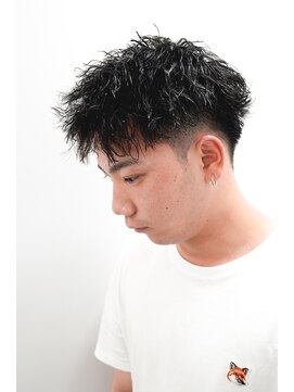 ヨファ ヘアー 芦屋店(YOFA hair) メンズカットスパイキーショートフェードブルーブラック0705