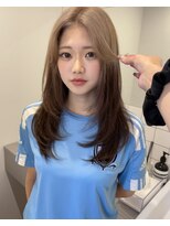 チーカ(chica)&nbsp;名古屋/栄【ケアブリーチ×ルーツカラー】透明感ロング