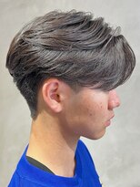 ニコ トウキョウ ヨコハマ(nico)&nbsp;センターパートニュアンスパーマメンズカット