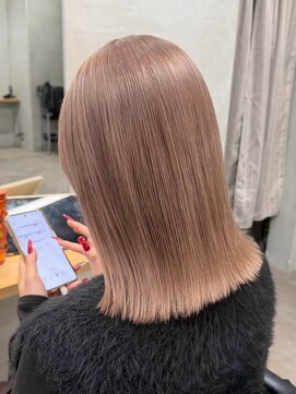 トゥイン 八王子(TWIN) ピンクベージュ/ブリーチ/ハイトーン/ダブルカラー/髪質改善